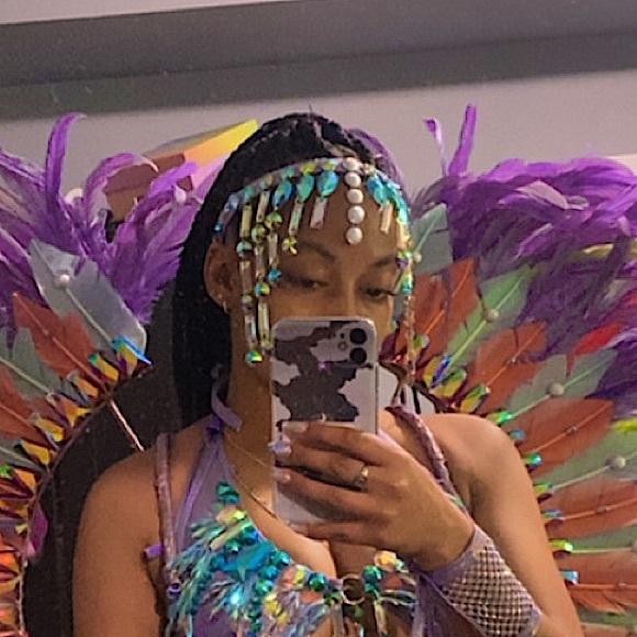 Meet your Posher, Toni - Picture 1 of 1